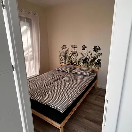 Apartament Green *